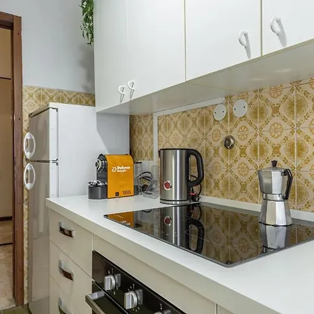 Rapallo-portofino, Chic And Cozy With Pool Apartament