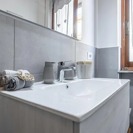 Rapallo-portofino, Chic And Cozy With Pool Апартаменти Рапалло