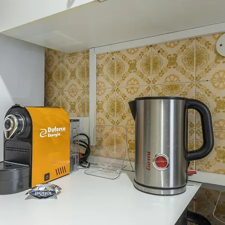 Апартаменти Rapallo-portofino, Chic And Cozy With Pool